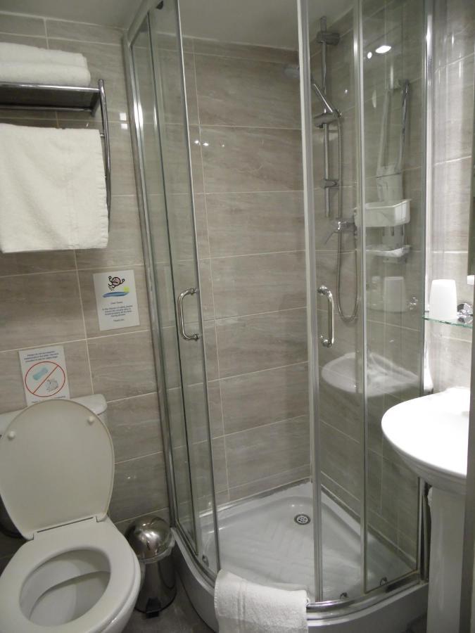 Falcon Hotel London Kültér fotó