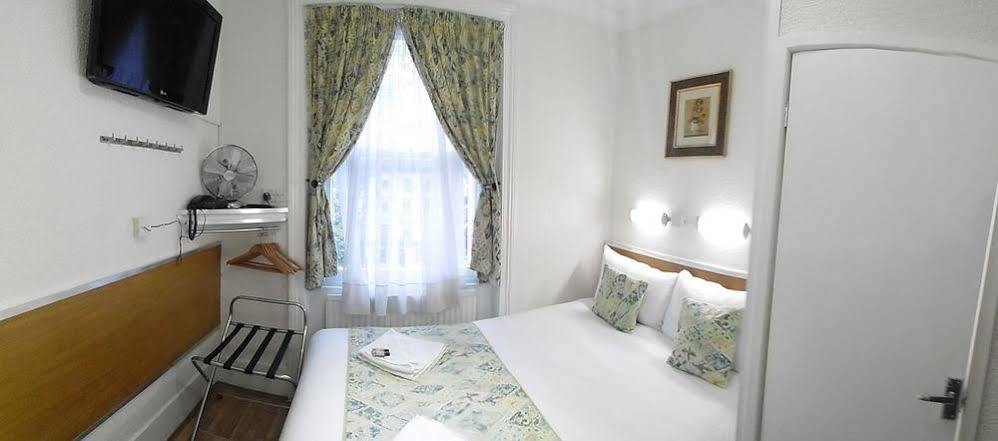 Falcon Hotel London Kültér fotó