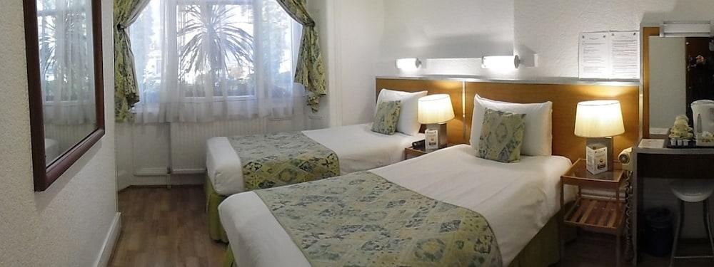 Falcon Hotel London Kültér fotó